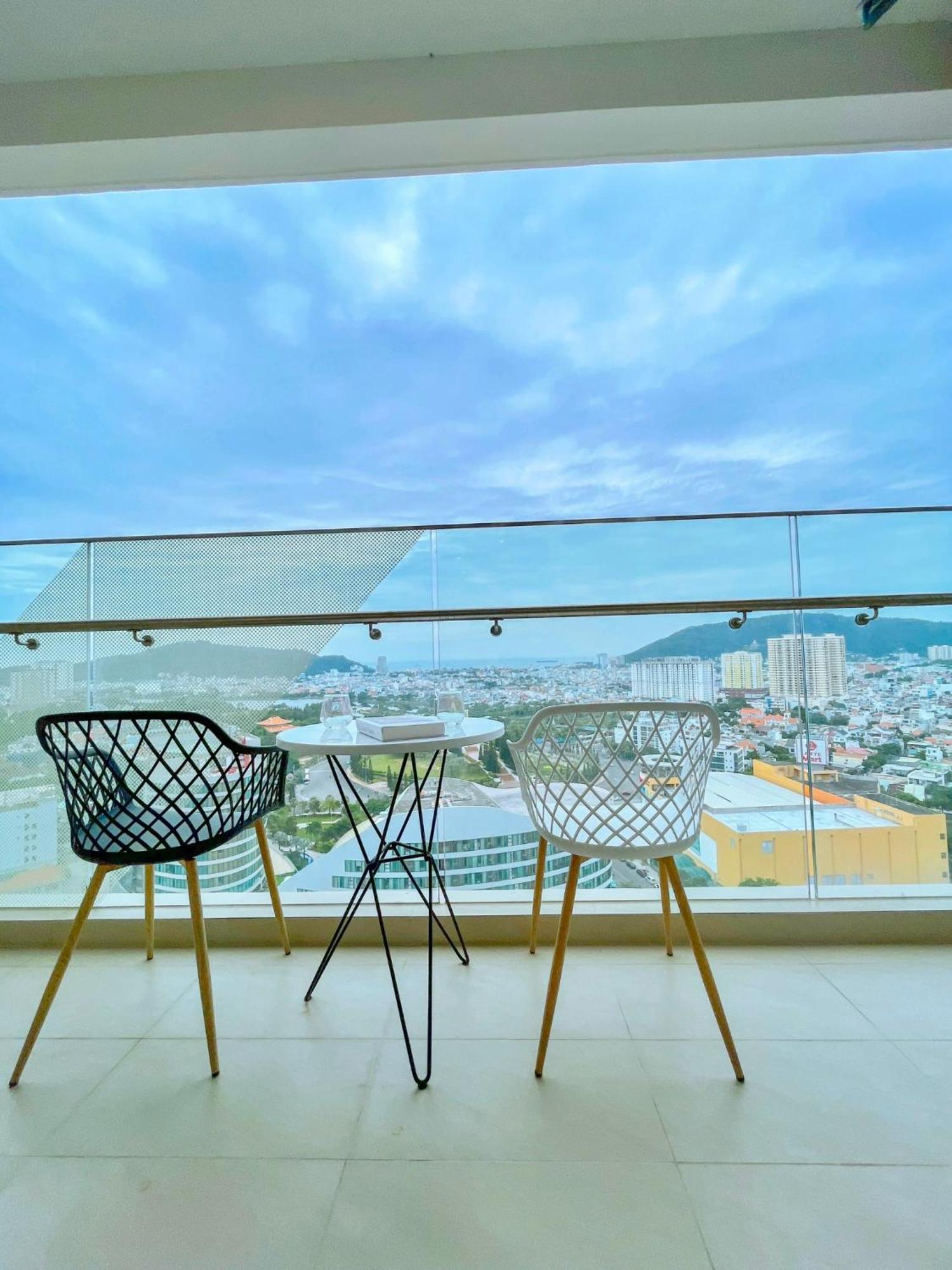 The Song Vung Tau Homestay - Suri'S Apartment Exterior photo